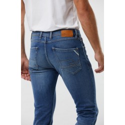 Jean